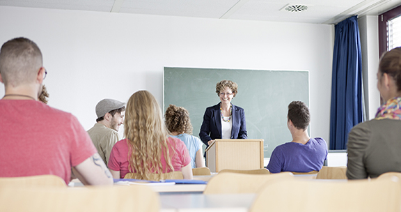 Insights Professional Programs: Einladung zu Schnuppertagen ab März 2023